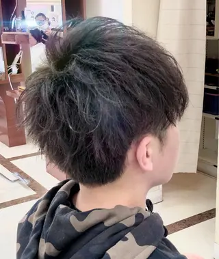 メンズ 志賀 大倫のヘアスタイル