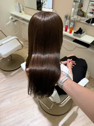 ロング カラー ParveMix 岡本えりかのヘアスタイル