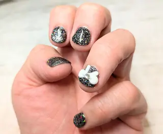 ネイル La Belle Vie所属・imaichise 🧡💜推しネイルのネイルデザイン