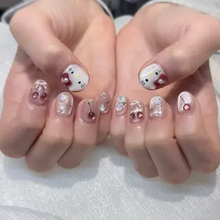 ネイル 新井 ひなののネイルデザイン