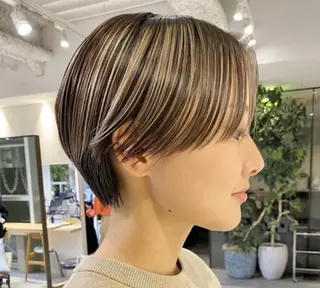 ショート FILMS 新宿所属・梨澤 百音のヘアスタイル