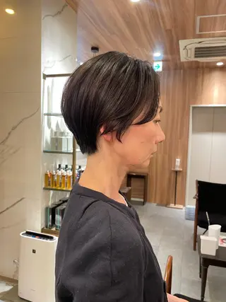 ショート ボブ ホノカのヘアスタイル