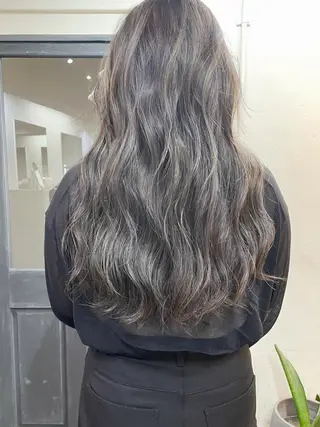 ロング カラー ヘアアレンジ 丸山渉/パーマ エフェクトブリーチのヘアスタイル