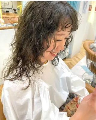 ミディアム カラー ♥️ブリーチ/ボブ/ レイヤー♥️maiのヘアスタイル