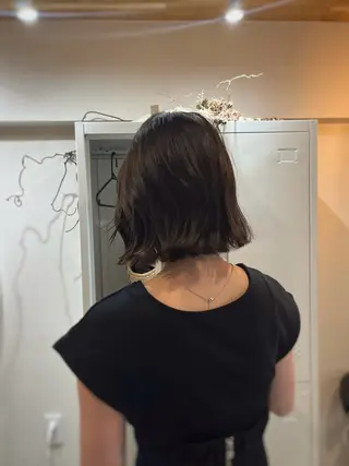 ショート カラー 下石怜子/レイヤー カット/透明感カラーのヘアスタイル