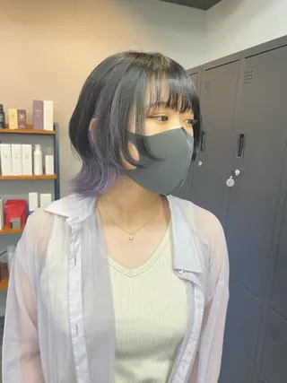 ミディアム maco 艶感ハイトーン🦋のヘアスタイル