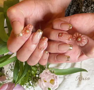 ネイル revia所属・ERI Nailistのネイルデザイン