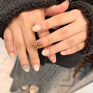 ネイル 阿部 ほのかのネイルデザイン