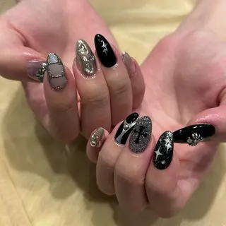 ネイル ☽ ☾のネイルデザイン