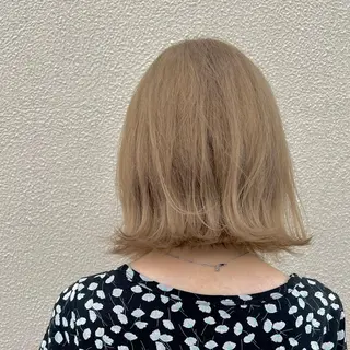 ミディアム カラー NYNY☃️上新庄 ❄️石川瑠青のヘアスタイル