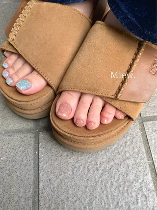 ネイル Mina🫧 【Miew.】のネイルデザイン