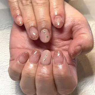 ネイル 西谷 （ネイリスト）のネイルデザイン