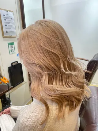 ミディアム CORE 新宿所属・セキ ユキ🦋のヘアスタイル