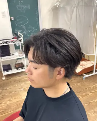 ショート メンズ 姫路アンメリーアン ダンのヘアスタイル