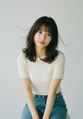 ミディアム 野中 麻衣のヘアスタイル