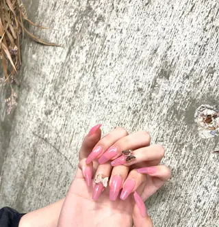 ネイル 大分市都町ネイル NUDGEの眉毛・アイブロウイメージ