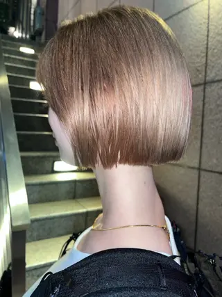 ショート ヨシダ トモキのヘアスタイル