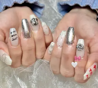 ネイル Toujours nail所属・Toujours / nijinaのネイルデザイン