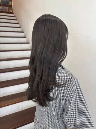 ロング カラー ヘアアレンジ ミドウチ アヤカのヘアスタイル