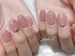 ネイル 芦辺 香奈のネイルデザイン