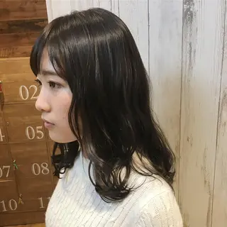 ミディアム カラー パーマ 松田 和樹のヘアスタイル