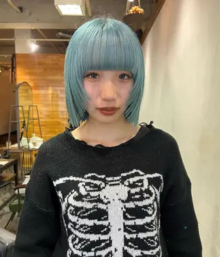 ショート ハイトーン/デザイン honokaのヘアスタイル