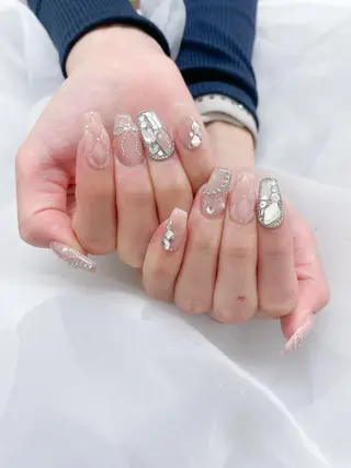 ネイル 五十嵐 美智のネイルデザイン