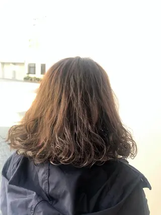 ミディアム パーマ 大阪長居🌱野見山 卓也のヘアスタイル