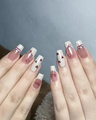 ネイル 🌈 Laule'aのネイルデザイン