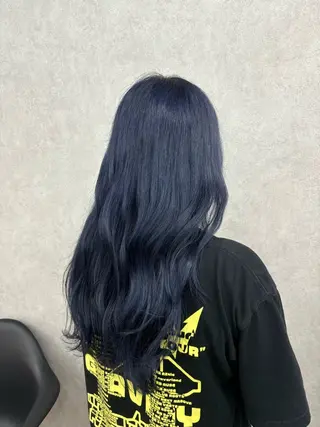 ロング カラー 倉澤 愛理のヘアスタイル