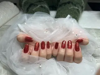 ネイル Leonie Ayami.mのネイルデザイン