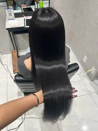 カラー 透明感カラー💙 束感まつげ🪼海月のヘアスタイル