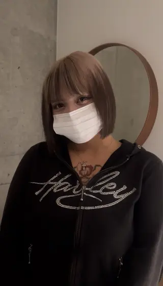 ショート カラー ブリーチ専門店モニカ nanahaのヘアスタイル