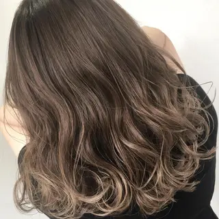 カラー ブリーチ毛縮毛矯正 👑山口のヘアスタイル