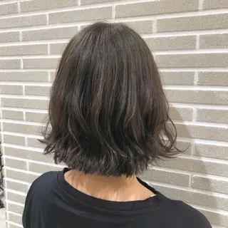 ミディアム 植田 菜月のヘアスタイル