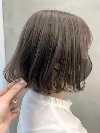 ミディアム カラー ブームボックス所属・🐝ハイトーンカラー hachi🐝のヘアスタイル