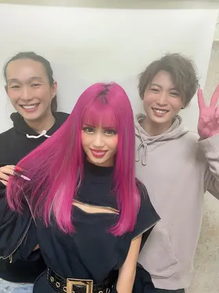 カラー 🦖店長🦖pino #しのだスペシャルのヘアスタイル