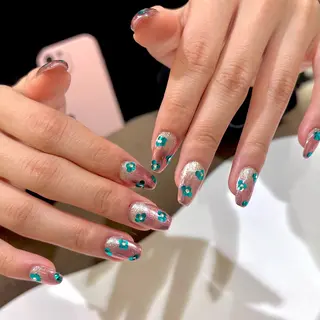 ネイル 田中 夏海のネイルデザイン