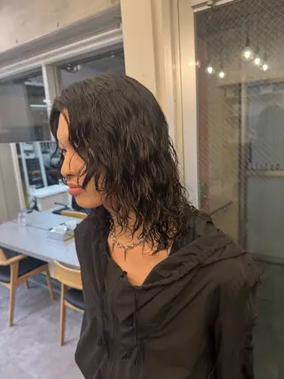 ロング パーマ TE$ ⚡️HINのヘアスタイル