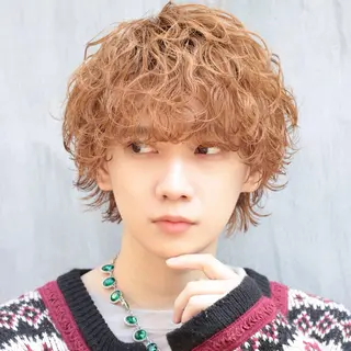 ショート カラー パーマ ヘアアレンジ メンズ スパイキー/フェザー /波巻き/かいとのヘアスタイル