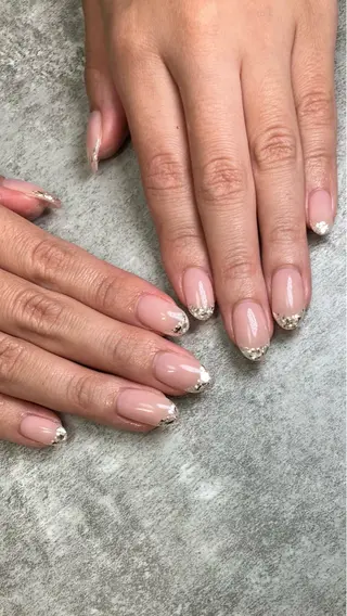 ネイル haleyume所属・shino🌟 痛ネイルのネイルデザイン