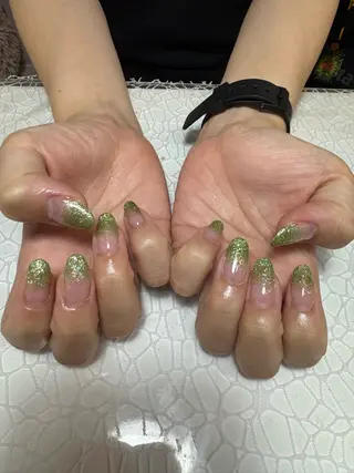 ネイル FREJA  秋葉原所属・大橋 奈央のネイルデザイン