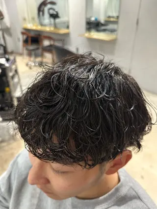 パーマ メンズ ウェーブパーマ/ レイヤー/齋藤大貴のヘアスタイル
