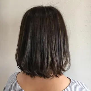 ミディアム カラー Freez狭間 裕美のヘアスタイル