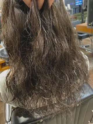 セミロング カラー パーマ ink Runaのヘアスタイル