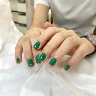 ネイル 宮川 由梨のネイルデザイン