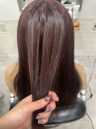 ロング カラー 堀川 希歩のヘアスタイル