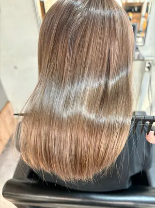 ミディアム ショートボブ縮毛矯正 髪質改善のプロ山道潤のヘアスタイル