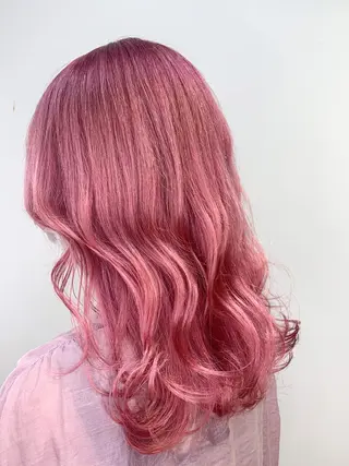 セミロング ブリーチなしカラー 🌿脇黒丸 彩のヘアスタイル