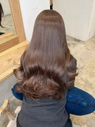 ロング 北田 美琴 / 柔らかいカラーのヘアスタイル